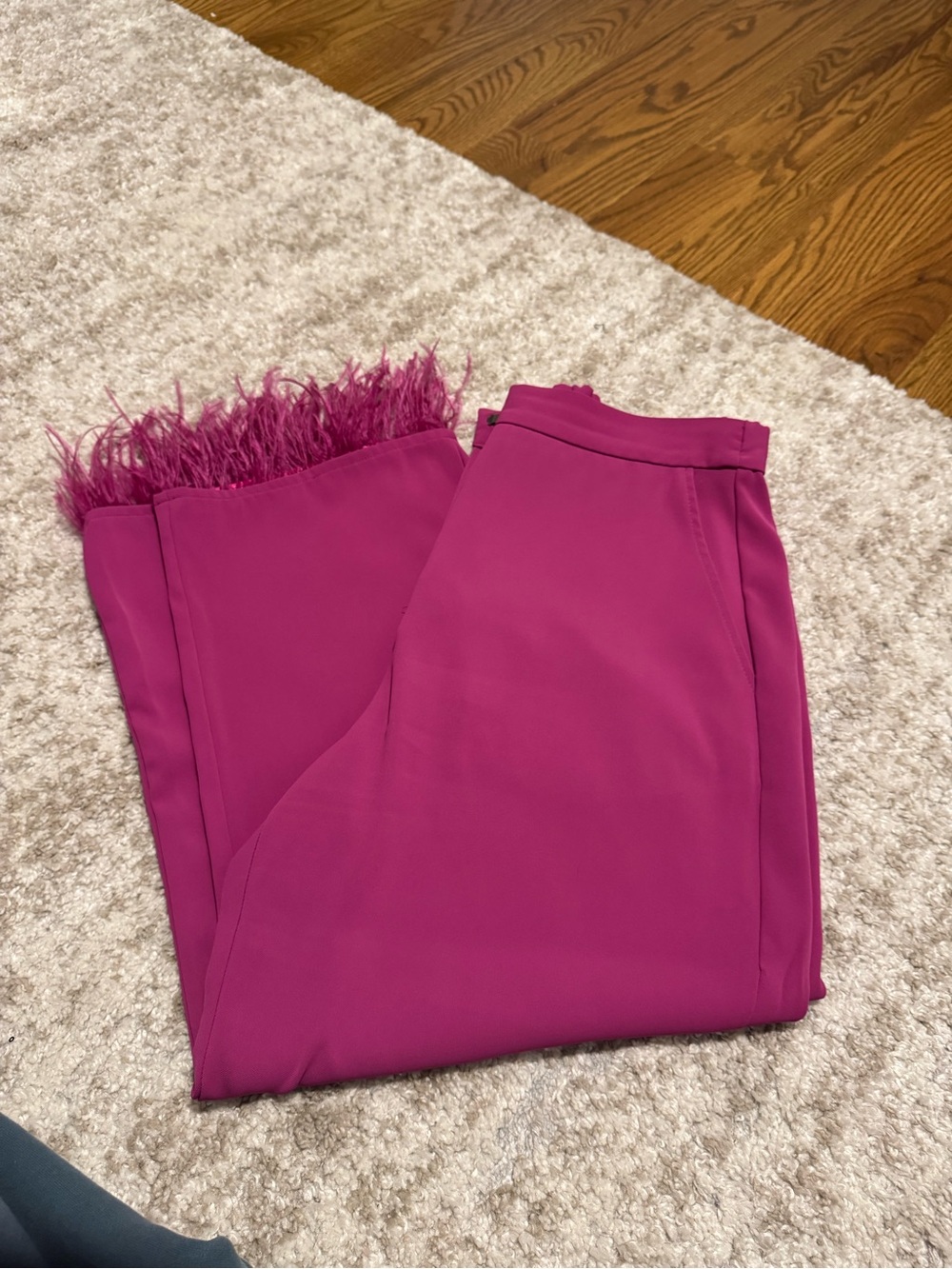 Fuchsia Feather Hem Wide Leg Cropped Trousers